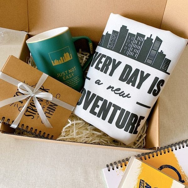 quà tri ân khách hàng