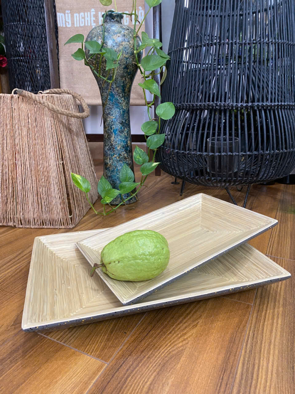 Bát tre tự nhiên