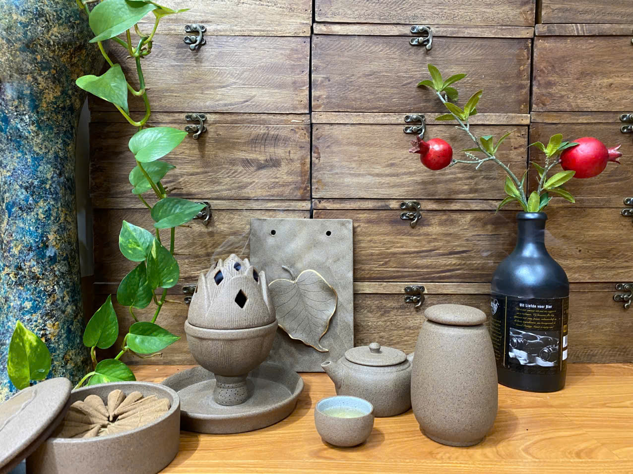 Vì sao ấm trà gốm Hồng Sa được giới thưởng trà yêu thích?